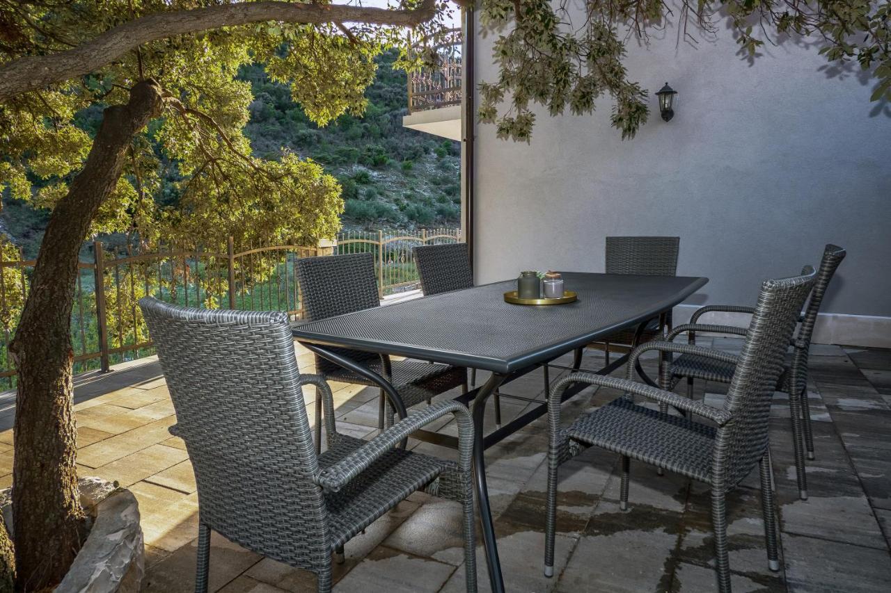 Holiday Home Beyla Pucisca Εξωτερικό φωτογραφία