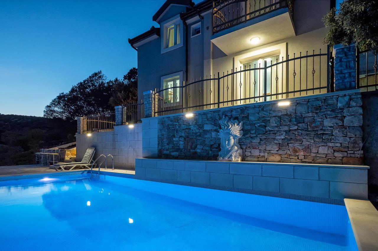Holiday Home Beyla Pucisca Εξωτερικό φωτογραφία